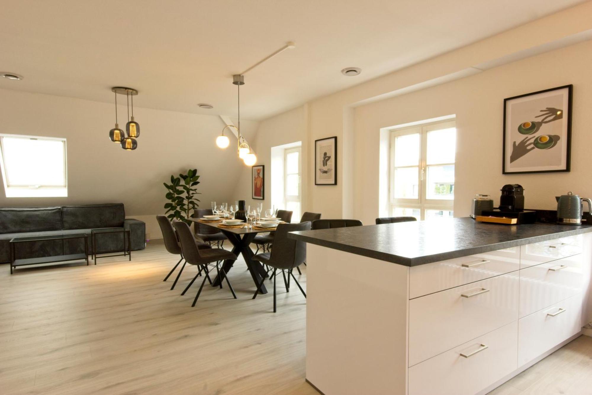Bonnystay Loerrach Designer Apartment, Mitten In Loerrach 111 Qm Zewnętrze zdjęcie